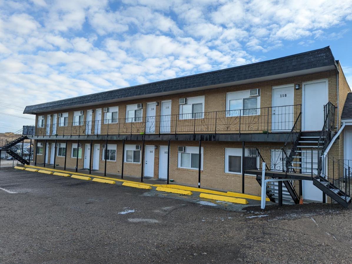 מדיסין הט Riverside Motel מראה חיצוני תמונה